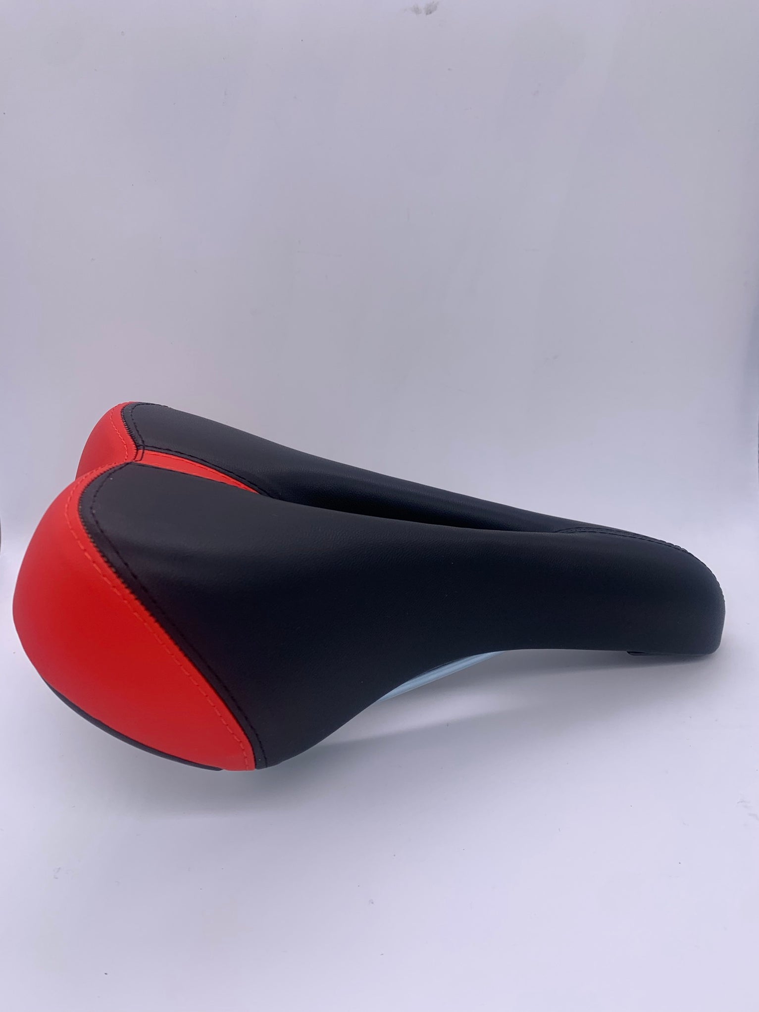 revxtreme s1000 indoor cycle